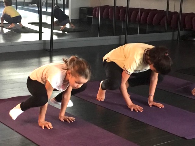 yoga enfants chez origyn