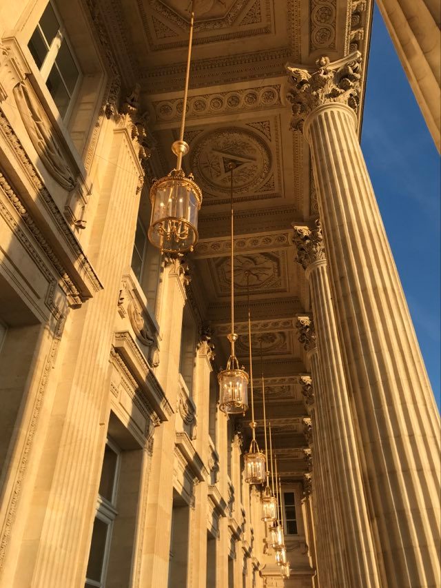 Hôtel de la Marine, colonnes