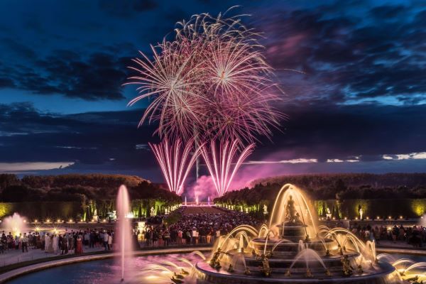 Les-grandes-eaux-nocturnes-Versailles