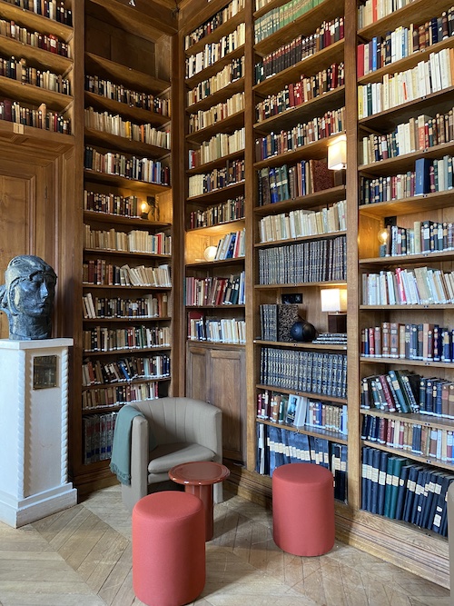 Bibliotheque-Maison-du-Val-St-germain-en-Laye