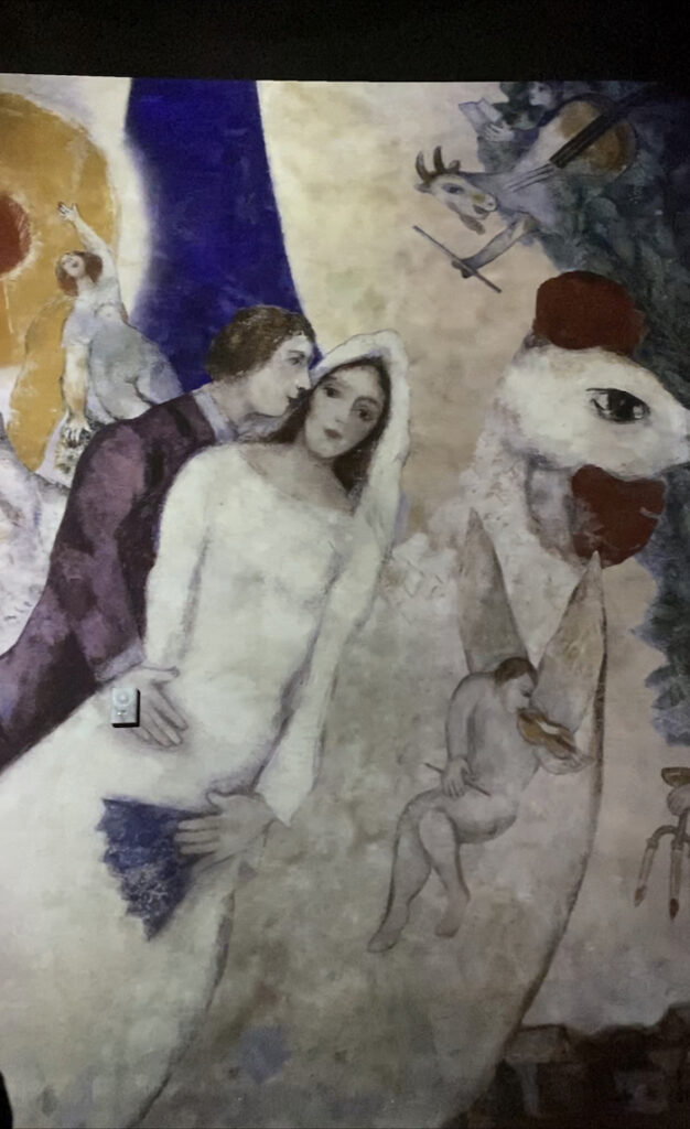 Expérience immersive Marc Chagall à l'Atelier des Lumières à Paris. Virée parisienne 