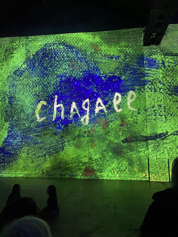 Expérience immersive Marc Chagall à l'Atelier des Lumières à Paris. Le Top 7 de nos virées parisiennes 