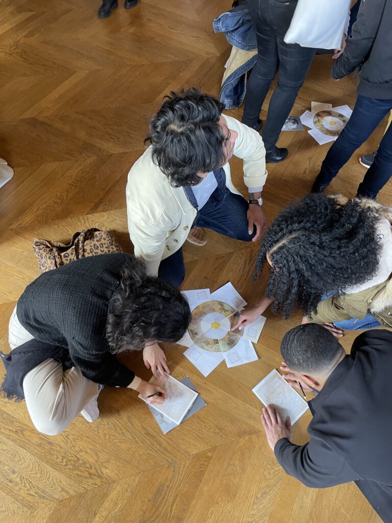 Jeu et enquête pour les enfants à l'Opéra Garnier de Paris. Le Top 7 de nos virées parisiennes 