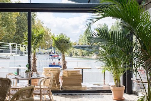 Le Polpo à Levallois-Perret en bord de Seine. Resto avec terrasse