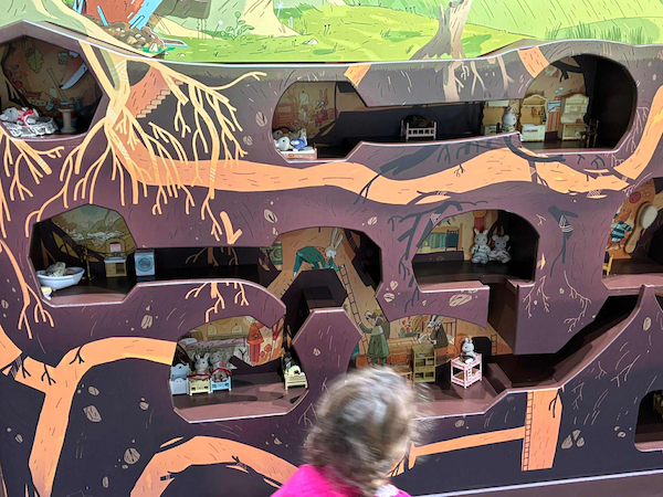 La Maison des Histoires à Paris. Pour les enfants de 2 à 7 ans 